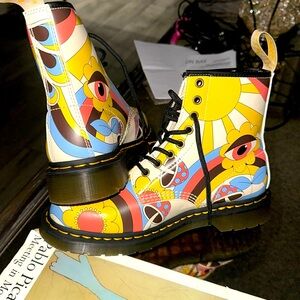 Dr.Martens Vegan Retro Kemble Boots size 9